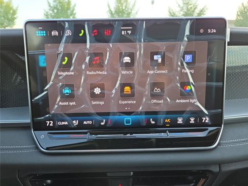 New 2026 Volkswagen Tiguan SE AWD/4WD image 18