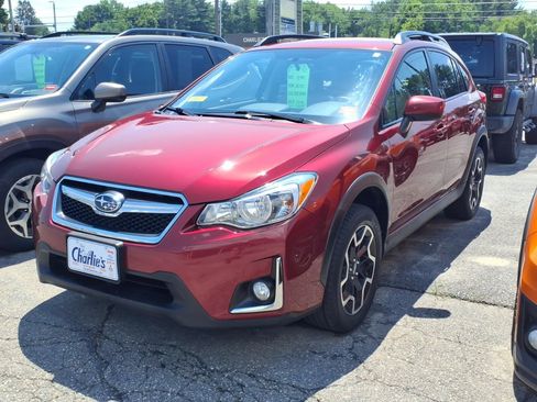 Used 2017 Subaru Crosstrek 2.0i Premium AWD/4WD image 1