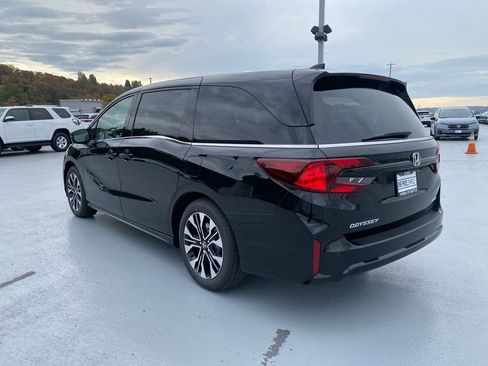 New 2026 Honda Odyssey Elite image 9