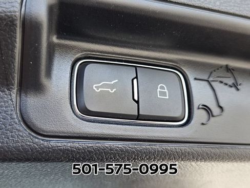 Used 2021 Ford Explorer Limited w/ Equipment Group 301A RWD image 19