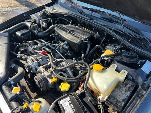 Used 2000 Subaru Outback Limited image 34