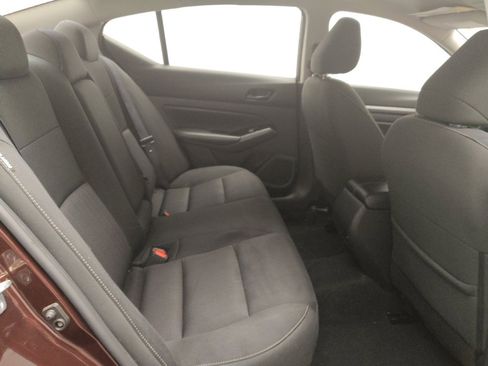 Used 2023 Nissan Altima 2.5 SV image 19