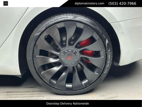 Used 2022 Tesla Model 3 Performance image 37