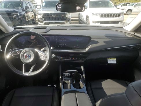 Used 2024 Buick Envision Preferred image 9