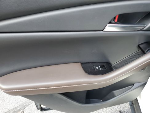 Used 2023 MAZDA CX-30 AWD 2.5 S w/ Premium Package image 15