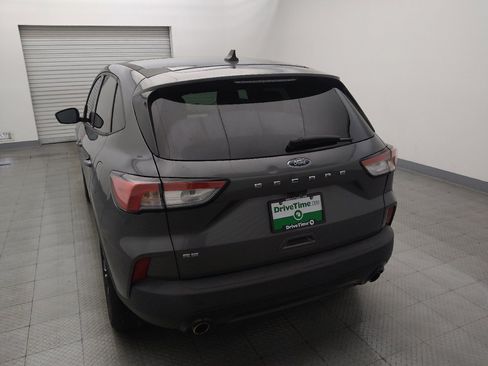 Used 2021 Ford Escape SE w/ SE Sport Appearance Package FWD image 6