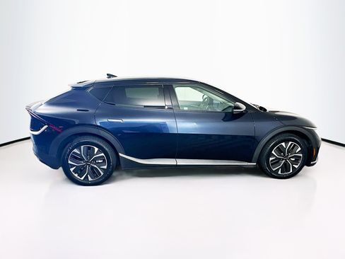 Used 2024 Kia EV6 Light RWD image 10