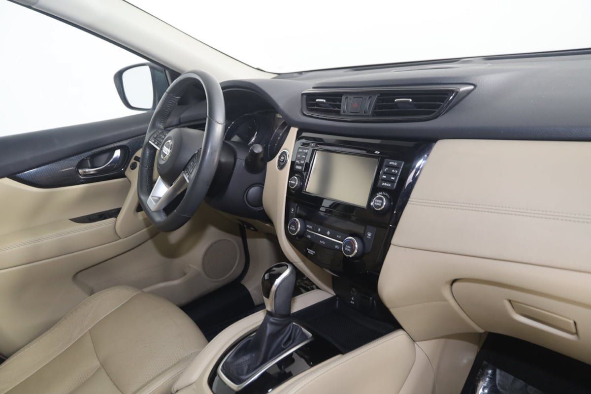 Used 2017 Nissan Rogue SL w/ SL Premium Package AWD/4WD image 34