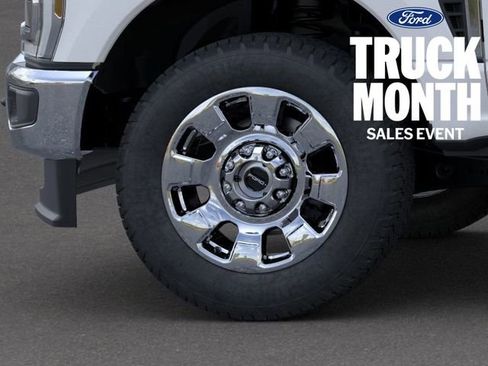 New 2025 Ford F250 Lariat w/ Lariat Ultimate Package image 17