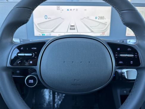 Used 2024 Hyundai Ioniq 5 SE image 27