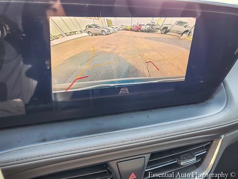 Used 2024 Buick Encore GX Preferred w/ Comfort Package FWD image 12