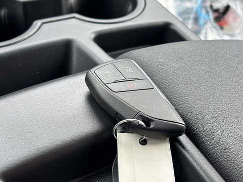 New 2026 GMC Sierra 3500 Pro w/ Convenience Package image 12