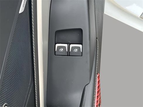 Used 2019 Chevrolet Corvette Stingray image 13