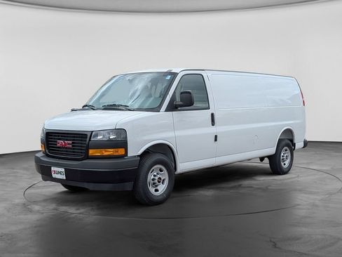 New 2026 GMC Savana 3500 Extended w/ Driver Convenience Package RWD image 5