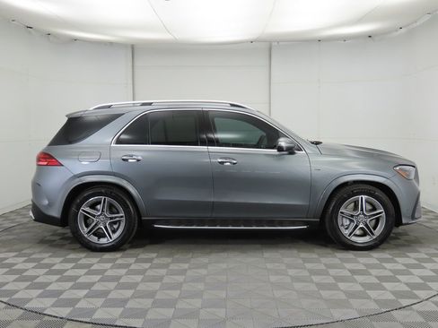 New 2026 Mercedes-Benz GLE 53 AMG 4MATIC image 4