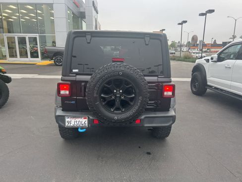 Used 2023 Jeep Wrangler Unlimited w/ Dual Top Group image 6