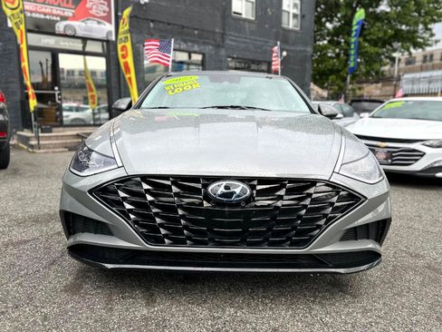 Used 2023 Hyundai Sonata SEL FWD image 2