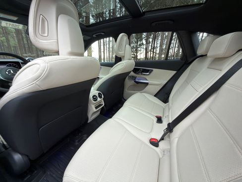 New 2026 Mercedes-Benz GLC 300 4MATIC image 15