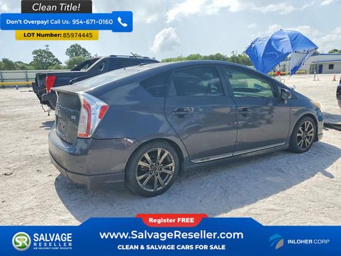 Used 2012 Toyota Prius Three w/ Plus Performance Pkg FWD image 4