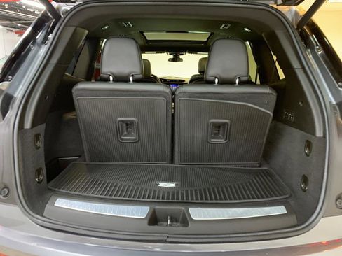 Used 2022 Cadillac XT6 Premium Luxury image 48