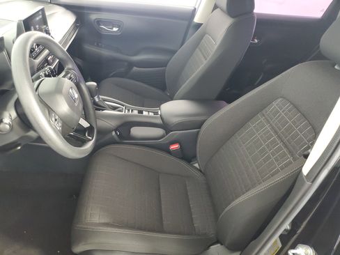 Certified 2023 Honda HR-V LX image 12