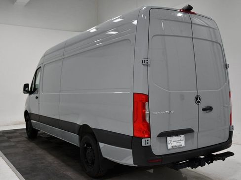 New 2025 Mercedes-Benz Sprinter 2500 image 3