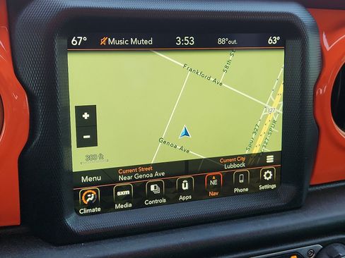 Used 2023 Jeep Gladiator Mojave AWD/4WD image 15