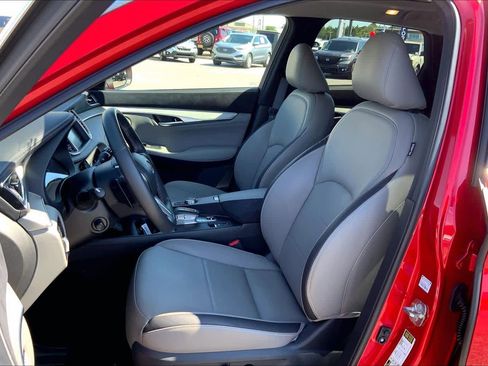 Used 2024 INFINITI QX50 Sensory w/ Accent Package AWD/4WD image 8