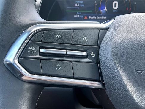 Used 2026 Chevrolet Equinox LT FWD image 16