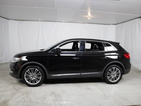 Used 2016 Lincoln MKX Reserve w/ Luxury Package image 21