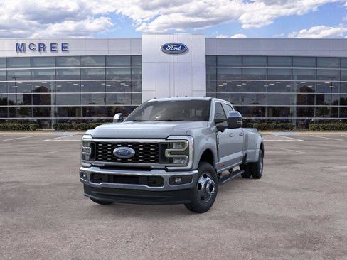 New 2026 Ford F350 Lariat w/ Chrome Package AWD/4WD image 2
