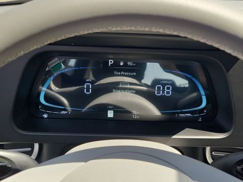 New 2026 Hyundai Elantra Sport image 9