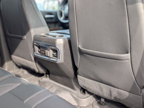 Used 2022 Chevrolet Silverado 1500 High Country image 49