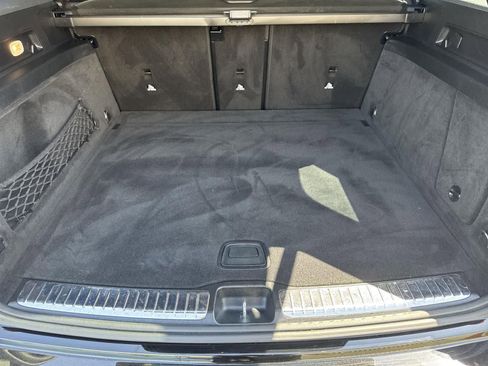 Used 2024 Mercedes-Benz GLE 350 4MATIC image 37