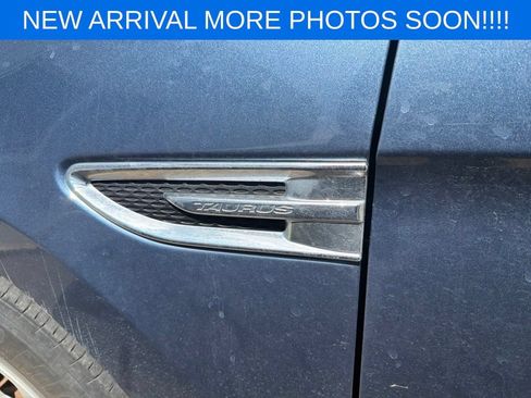 Used 2019 Ford Taurus SE FWD image 18
