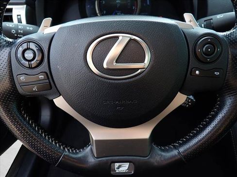 Used 2016 Lexus IS 300 AWD image 12