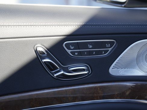 Used 2014 Mercedes-Benz S 550 Sedan image 26