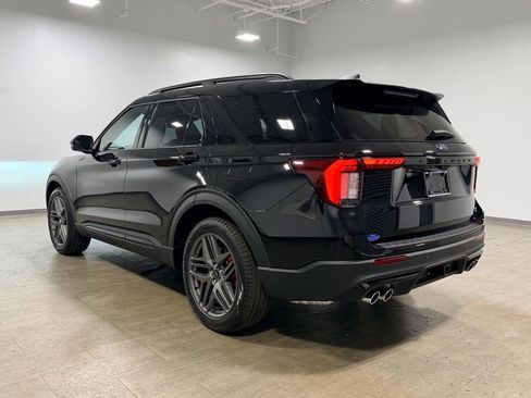 New 2026 Ford Explorer ST w/ Sun And Sound Package AWD/4WD image 6