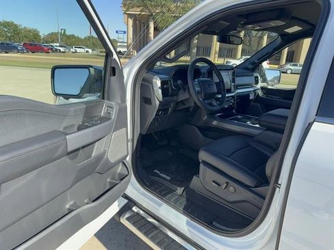 New 2025 Ford F150 Lariat w/ Equipment Group 501A Mid image 7