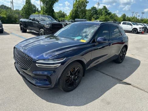 Used 2025 Genesis GV70 2.5T w/ Advanced Package AWD/4WD image 15
