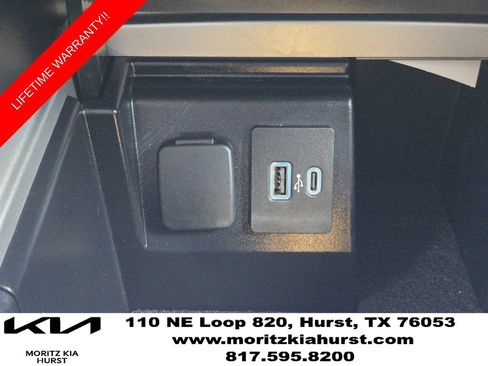 Used 2023 Ford Explorer XLT w/ Equipment Group 202A AWD/4WD image 22