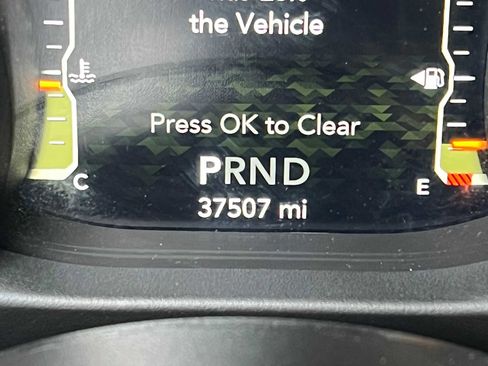 Used 2021 Jeep Wrangler Unlimited Islander image 28