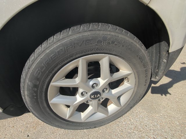 Used 2020 Kia Soul S FWD image 15