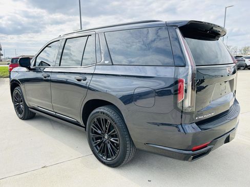 Used 2022 Cadillac Escalade Sport w/ Touring Package image 47