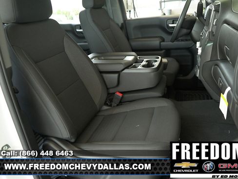 New 2025 GMC Sierra 1500 Pro w/ Graphite Edition image 15