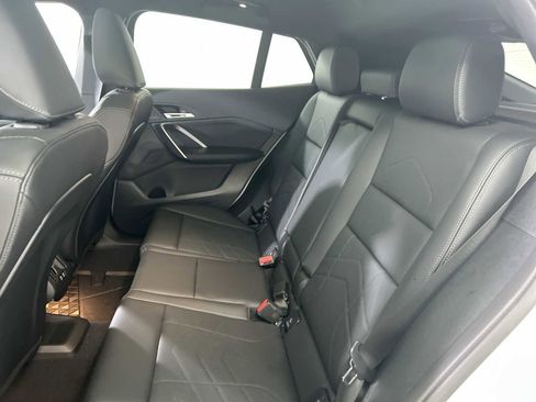 Used 2025 BMW X2 xDrive28i w/ Technology Package image 24