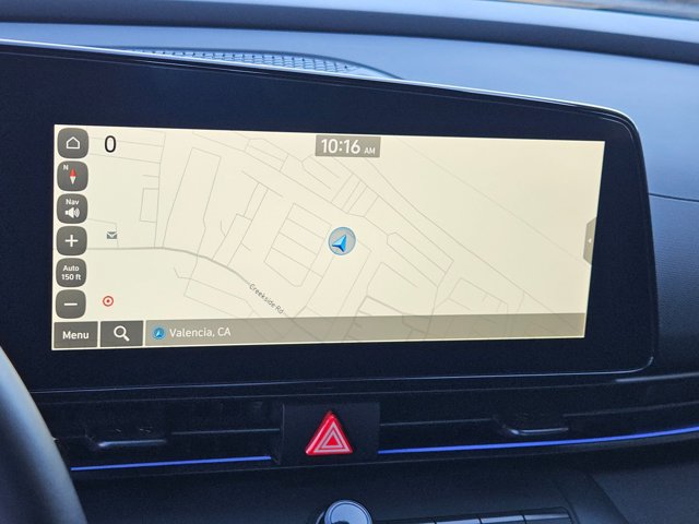 Used 2025 Hyundai Elantra SEL FWD image 12