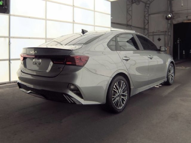Certified 2024 Kia Forte GT-Line FWD image 4