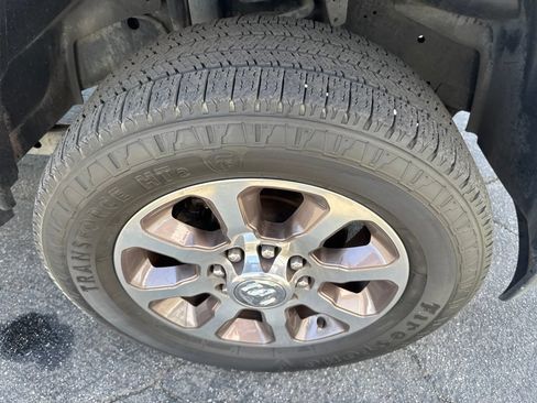 Used 2021 RAM 3500 Limited AWD/4WD image 8