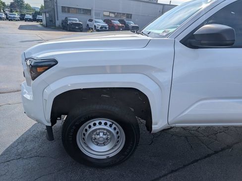 Certified 2025 Toyota Tacoma SR RWD image 2